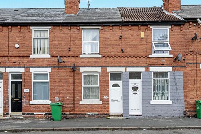2 Bedroom Terraced House For Sale In Hazelwood Road, Nottingham, NG7