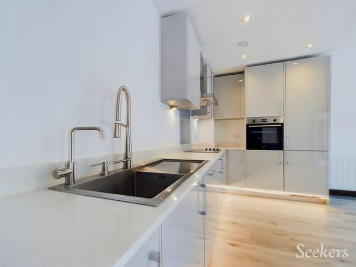 1 Bedroom Flat To Rent In Mill Wood, Maidstone, ME14