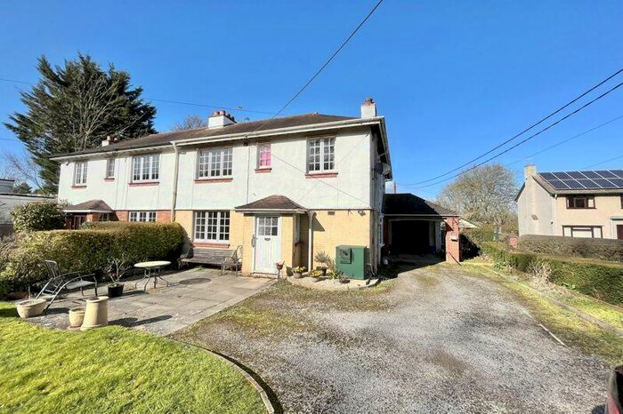 4 Bedroom Semi-Detached House For Sale In Bath Road, Bristol - Lovely Views, BS40