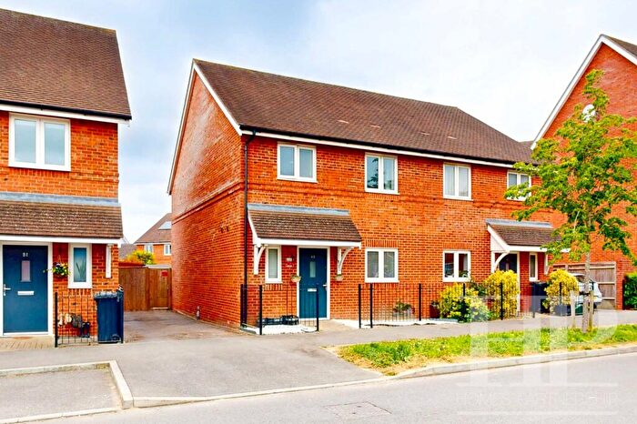 3 Bedroom Semi-Detached House To Rent In Webber Street, Horley, RH6