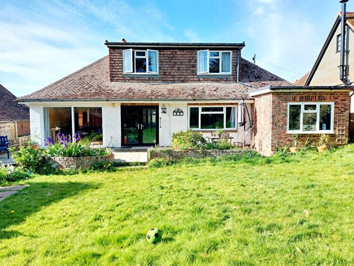 4 Bedroom Chalet For Sale In Corsica Road, Seaford, East Sussex, BN25