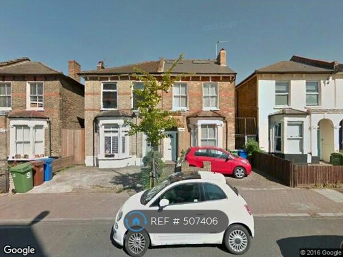 1 Bedroom Flat To Rent In Melbourne Grove, London SE22