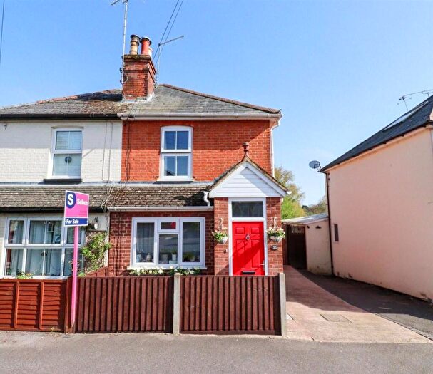 3 Bedroom Semi-Detached House For Sale In Clarence Road, Fleet, GU51