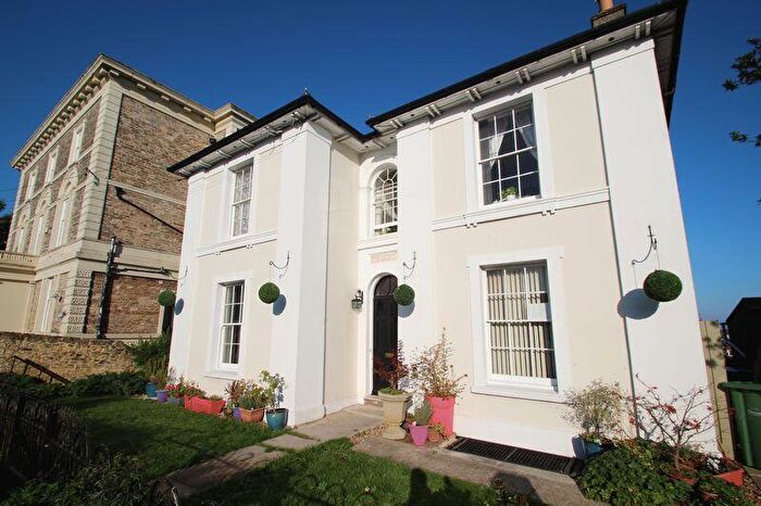 1 Bedroom Flat To Rent In Town Centre, PO33