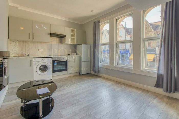 1 Bedroom Flat To Rent In Ladywell Road, London, SE13