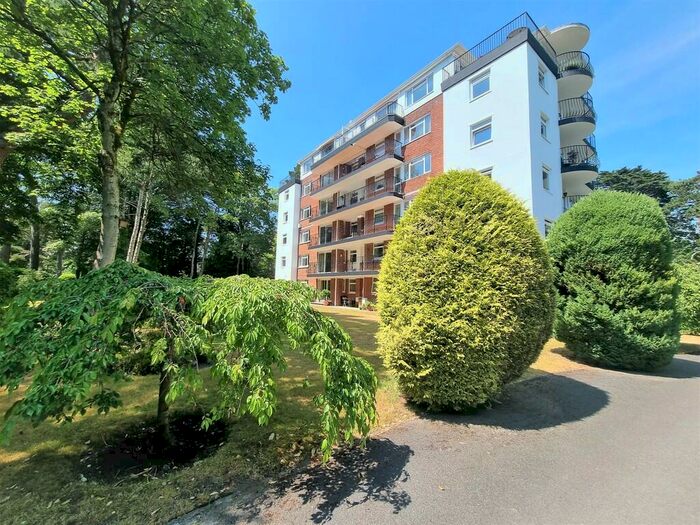 2 Bedroom Apartment To Rent In The Avenue, Branksome Park, Poole, BH13