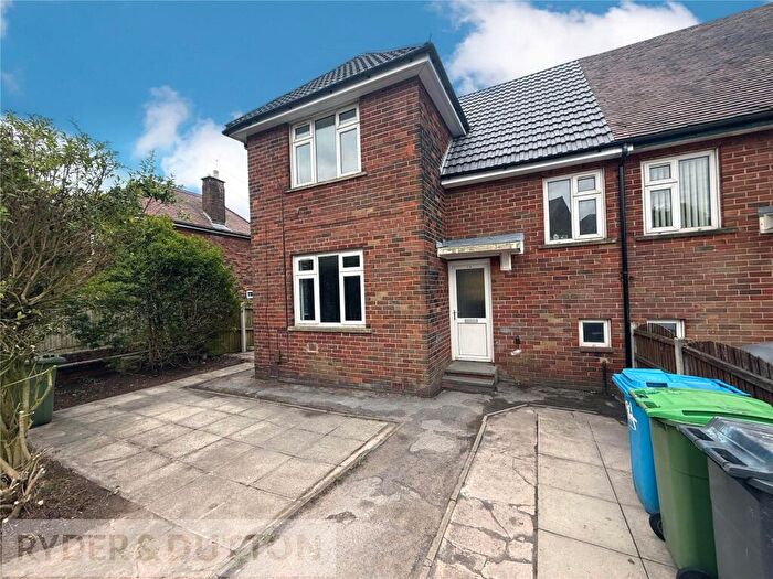 3 Bedroom Semi Detached House To Rent In Lowe Green, Royton, Oldham, Greater Manchester, OL2