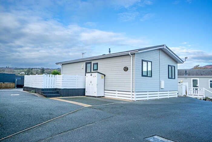 3 Bedroom Park Home For Sale In Abersoch, Pwllheli, LL53