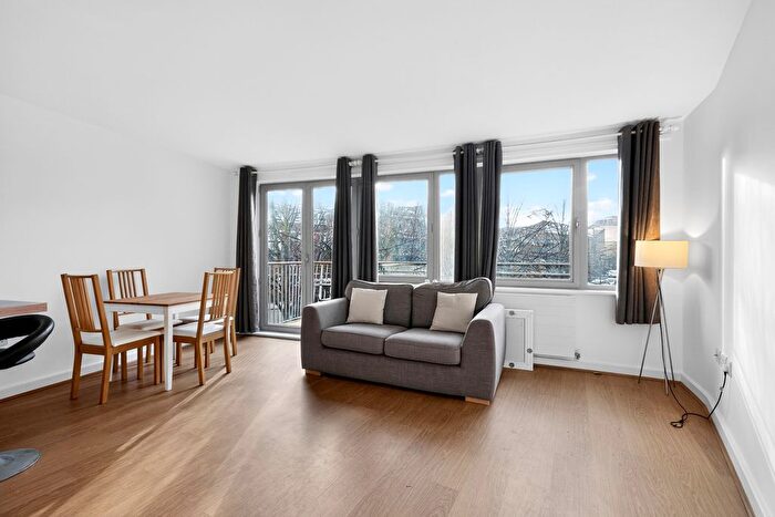 1 Bedroom Flat To Rent In Eden Grove, London, N7