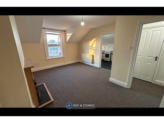 1 Bedroom Flat To Rent In London Road, Gloucester, GL1