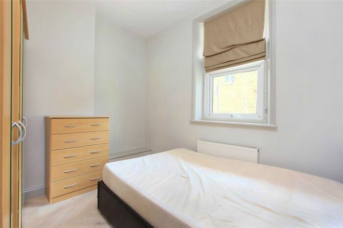 1 Bedroom Flat To Rent In St John's Road, Battersea, SW11