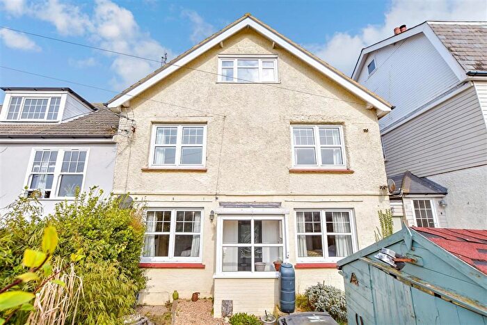 2 Bedroom Flat For Sale In Droveway Gardens, St Margaret's Bay, Dover, Kent, CT15