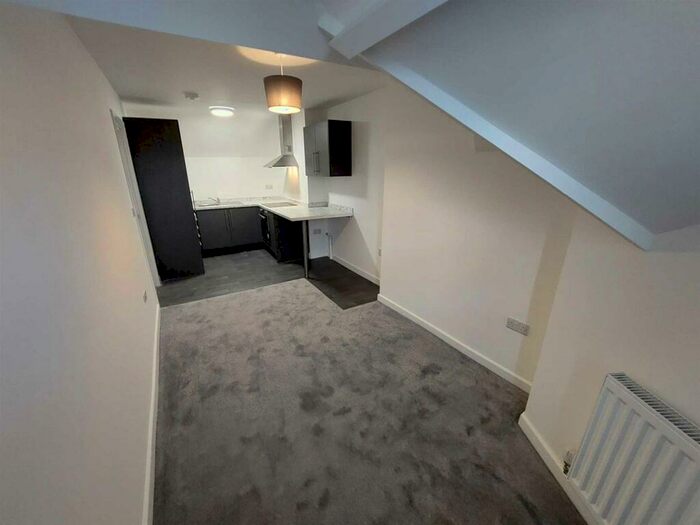 1 Bedroom Flat To Rent In Unicorn Hill, Redditch, B97