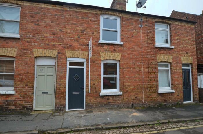 2 Bedroom Terraced House To Rent In Vine Street, Stamford, PE9