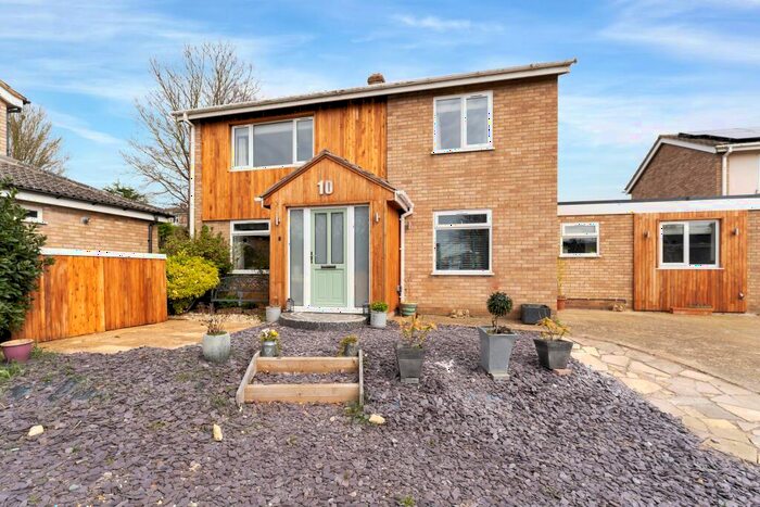 4 Bedroom Detached House For Sale In Bartles Hollow, Ketton, Stamford, PE9