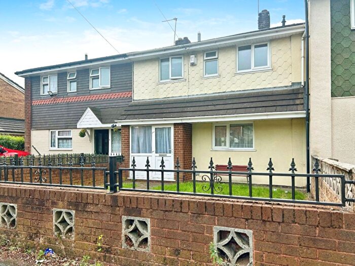 3 Bedroom Terraced House To Rent In Jenner Road, Walsall, WS2