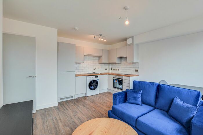 1 Bedroom Flat To Rent In Clarence Road, Manchester, M13