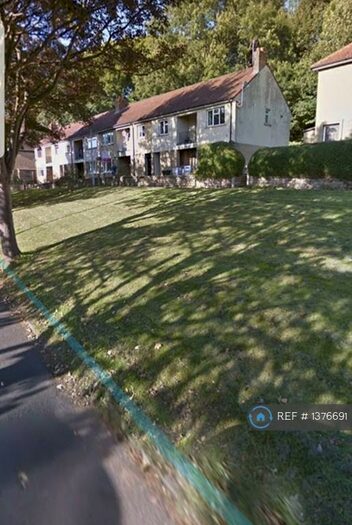 2 Bedroom Flat To Rent In Greenfield Avenue, Shipley, BD18