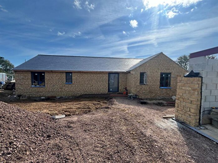 3 Bedroom Detached Bungalow For Sale In Watton Lane, Bridport, DT6