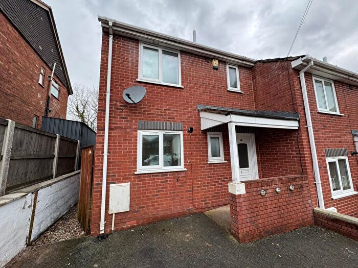 2 Bedroom Semi-Detached House To Rent In Rayon Road, Greenfield, CH8