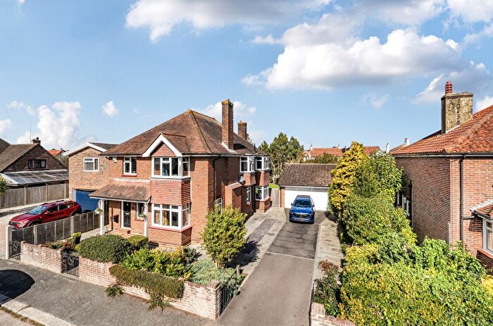5 Bedroom Detached House For Sale In Shelley Road, Bognor Regis, PO21
