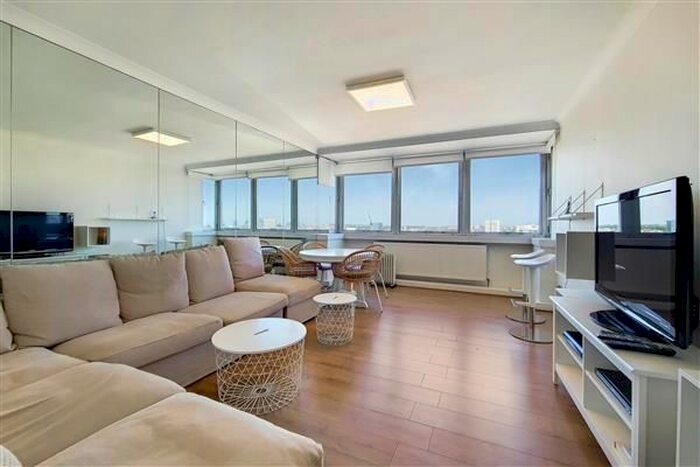 2 Bedroom Flat To Rent In Porchester Place, London, W2