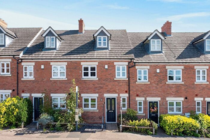 3 Bedroom Terraced House For Sale In Cranford Road, Burton Latimer, NN15