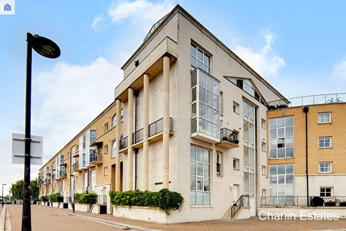 2 Bedroom Flat To Rent In Queen Of Denmark Court, Surrey Quays, SE16