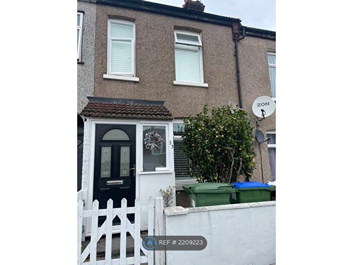 2 Bedroom Terraced House To Rent In Upper Grove Road, Belvedere, DA17