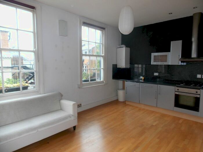 1 Bedroom Flat To Rent In Roman Road, Bow, E3