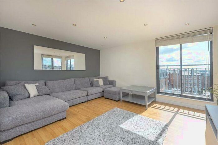 2 Bedroom Flat To Rent In Marconi House, Newcastle Upon Tyne, NE1