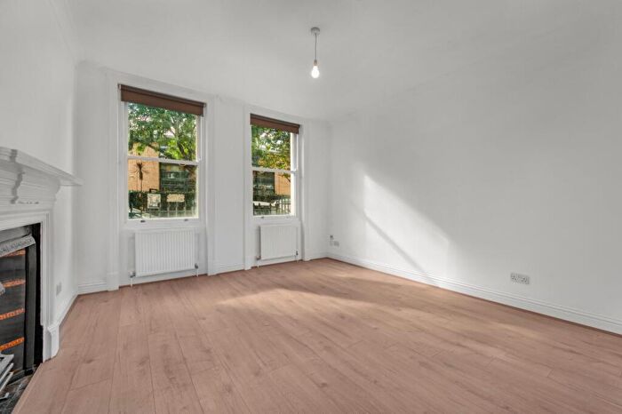 2 Bedroom Apartment To Rent In Cosway Street, Marylebone, London, NW1