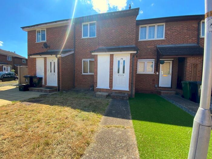 1 Bedroom Apartment To Rent In The Canadas, Broxbourne, EN10