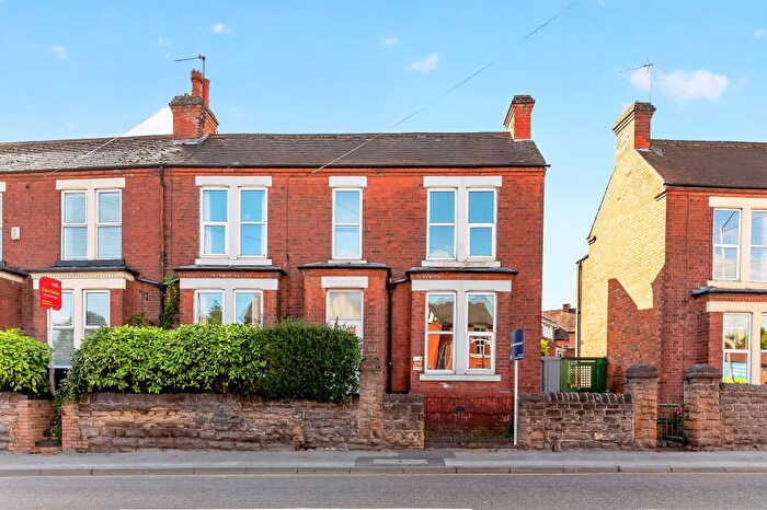 3 Bedroom Semi-Detached House For Sale In Station Road, Carlton, Nottingham, NG4