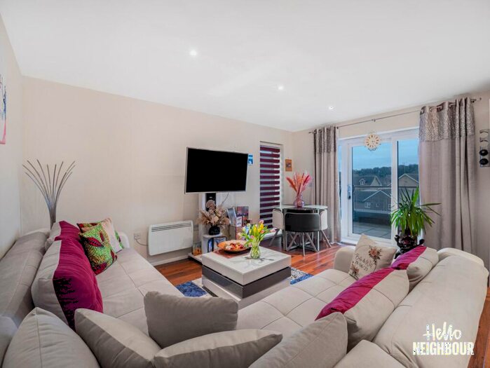 2 Bedroom Apartment To Rent In Saxon House, Little Brights Road, Belvedere, DA17