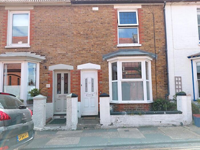 3 Bedroom Terraced House To Rent In Sydenham Street, Whitstable, Kent, CT5