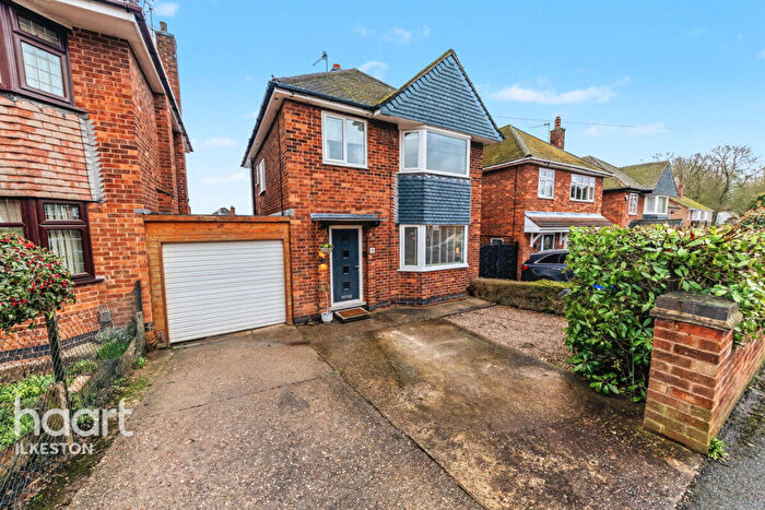 3 Bedroom Detached House For Sale In Gresley Road, Ilkeston, DE7