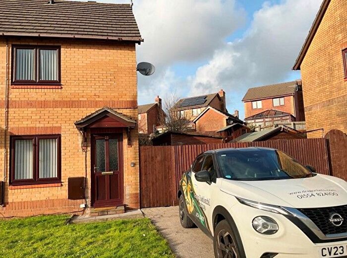 2 Bedroom End Of Terrace House To Rent In Clos Cilsaig, Dafen, Llanelli, Carmarthenshire., SA14