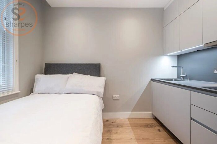 1 Bedroom Studio To Rent In Bergenia House, Feltham, TW13