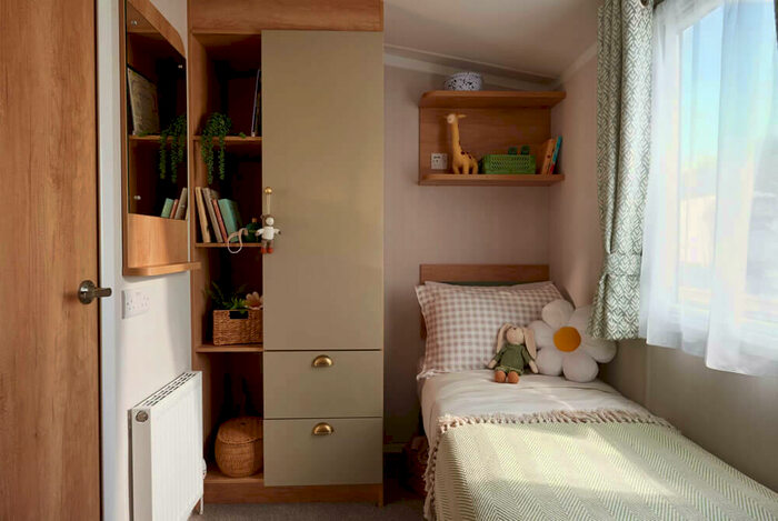 2 Bedroom Lodge For Sale In Leek, Staffordshire, ST13