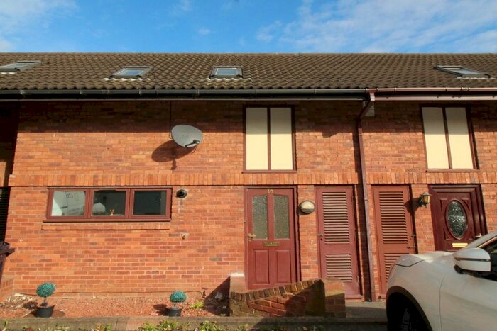 2 Bedroom Terraced House To Rent In St. James Court, Gateshead, Tyne And Wear, NE10