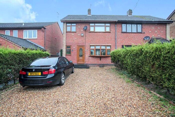 3 Bedroom Semi-Detached House To Rent In Moor Road, Nuneaton, Warwickshire CV10