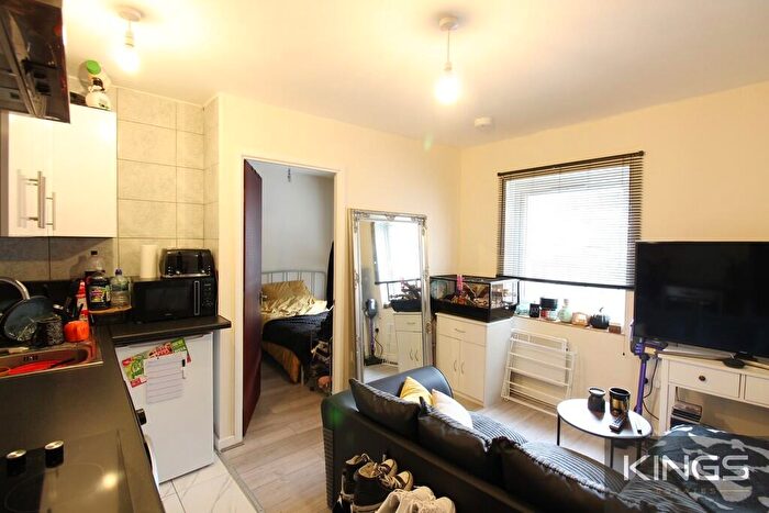 1 Bedroom Flat To Rent In London Road, Southampton, SO15