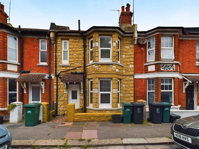 5 Bedroom Terraced House To Rent In Riley Road, Brighton, BN2