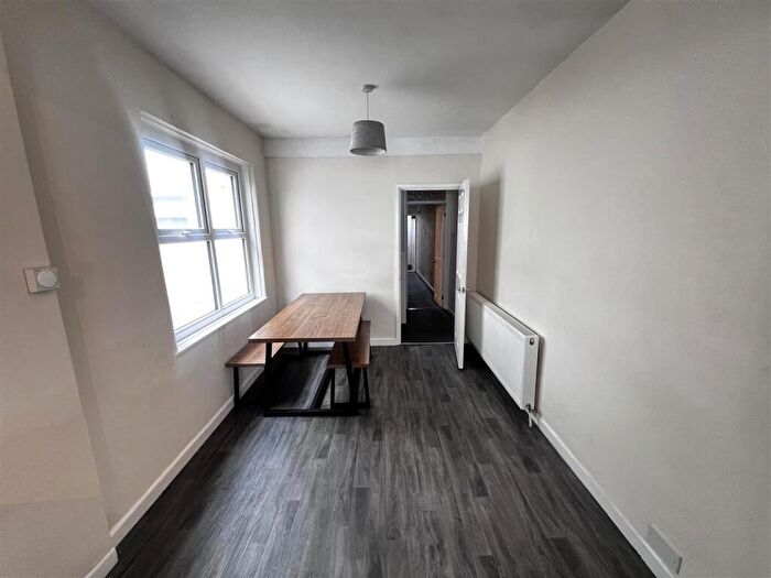 4 Bedroom Terraced House To Rent In Rugby Road, Southsea, Portsmouth, PO5