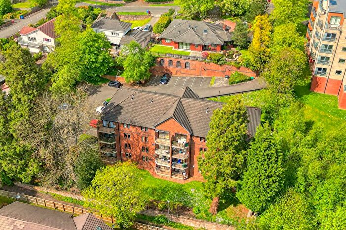 2 Bedroom Flat For Sale In Silverwells Crescent, Bothwell, G71