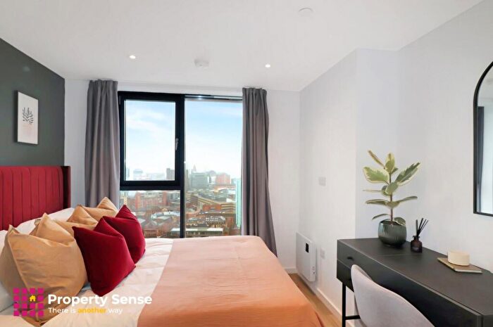2 Bedroom Apartment To Rent In Swan Street House, Manchester, M4