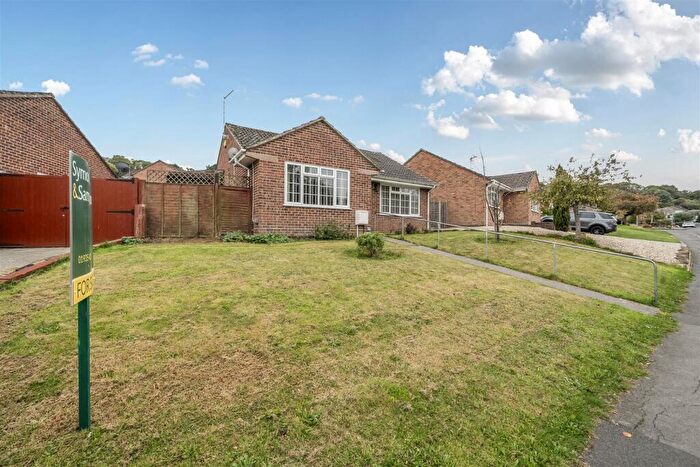 2 Bedroom Detached Bungalow For Sale In Lime Tree Avenue, Yeovil, BA20