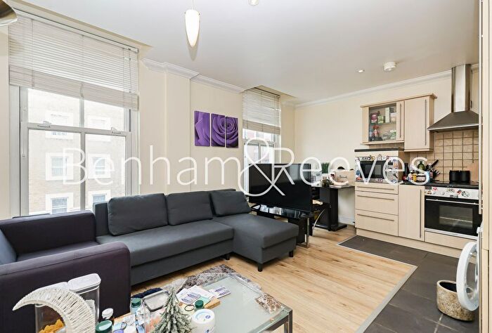 1 Bedroom Flat To Rent In Earls Court Road, Earls Court, SW5