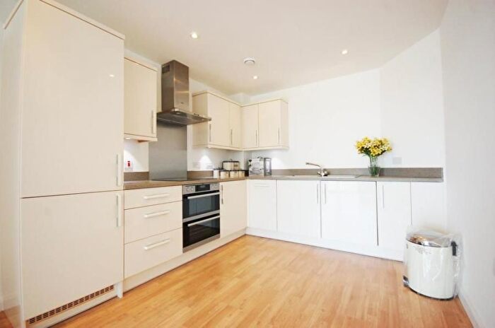 1 Bedroom Flat To Rent In Chamberlayne Road, London, NW10